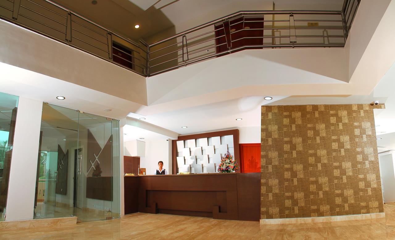 Hotel Polariz Parassinikkadavu Екстериор снимка